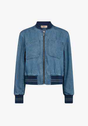 Hele sinine teksast pommitaja jakk esiluku, kahe rinnatasku ning valgete triipudega soonikkoes mereväe krae, varrukaaugud ja alumine äär.