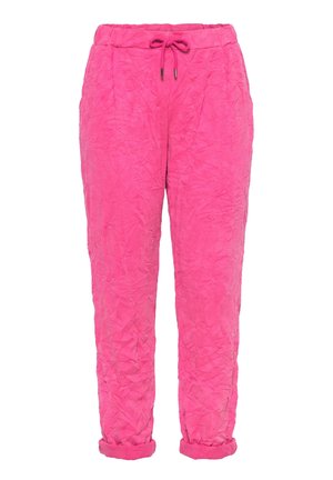 Jasnoróżowe, teksturowane spodnie z elastycznym pasem, sznurkiem, bocznymi kieszeniami i podwiniętymi mankietami, pokazane na białym tle.