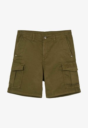Bermudas cargo color caqui con bolsillos laterales con solapa, pasadores para cinturón, cierre frontal con botón y "PEPE JEANS" bordado en la solapa del bolsillo derecho.