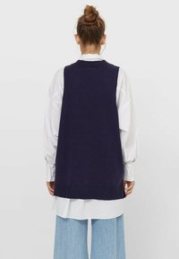 Stradivarius Sweter