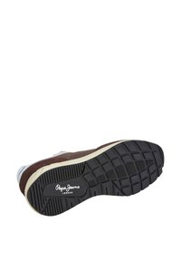 Pepe Jeans MARLON VIBE - Tenisky - dark brown