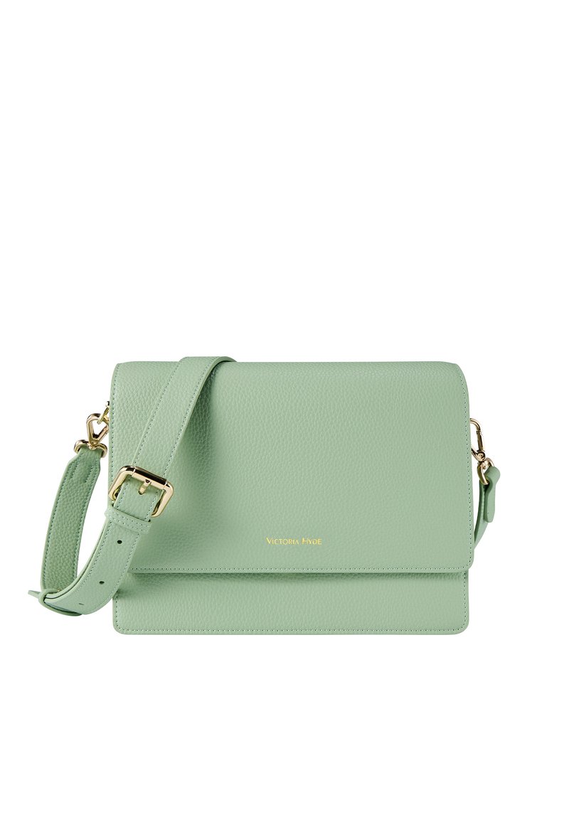 Borsa in pelle verde menta con un design strutturato, tracolla regolabile e dettagli in metallo dorato. Presenta una patella anteriore e un logo in rilievo.