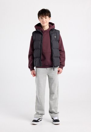 America Today, Weste - grey
