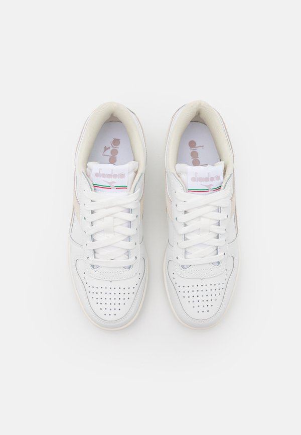 MAGIC BASKET  - Trainers3