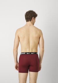 Nike Underwear ESSENTIAL 3 PACK - Boxer alsónadrág - sage/court blue/dark tamarind red