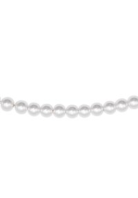 Collana di perle coltivate bianche con perle ovali lucide di forma uniforme infilate su un delicato filo. Ogni perla presenta una superficie liscia.