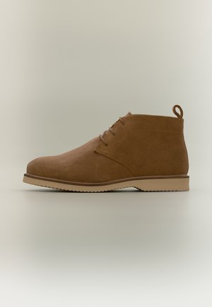Pier One by Zalando, SM-11664 - Bottines à lacets - cognac