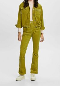 edc by Esprit Chaqueta fina - green