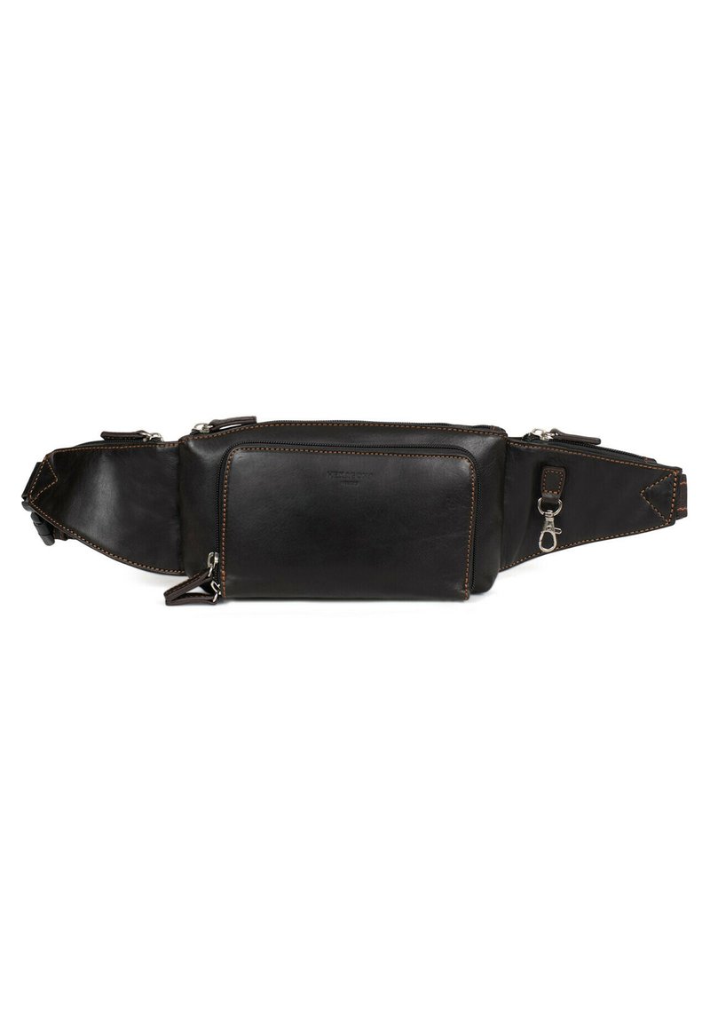 Marsupio in pelle nera con una texture liscia, dotato di una tasca frontale con zip, dettagli in cucitura marrone chiaro e una tracolla regolabile.