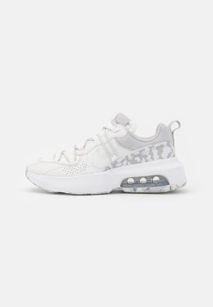 Gunstige Nike Damenschuhe Im Sale Zalando