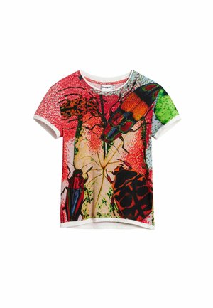 Maglietta a maniche corte con stampa di insetti vivaci e multicolori su sfondo rosso, realizzata in tessuto morbido con bordo bianco.