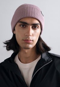 EA7 Emporio Armani MOUNTAIN CORE BEANIE UNISEX - Berretto - toadstool
