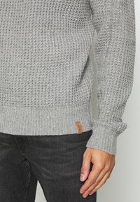 Pier One Maglione - mottled light grey