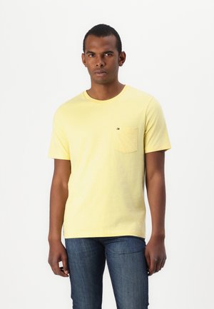 Tommy Hilfiger ESSENTIAL SOLID POCKET TEE - T-Shirt basic - citronella