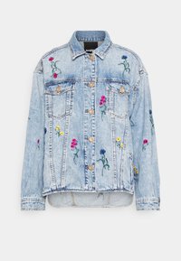 Jeansjacka i ljusblått, med blommig broderi i rosa, gult och blått. Klassisk krage, knappstängning och två framfickor.