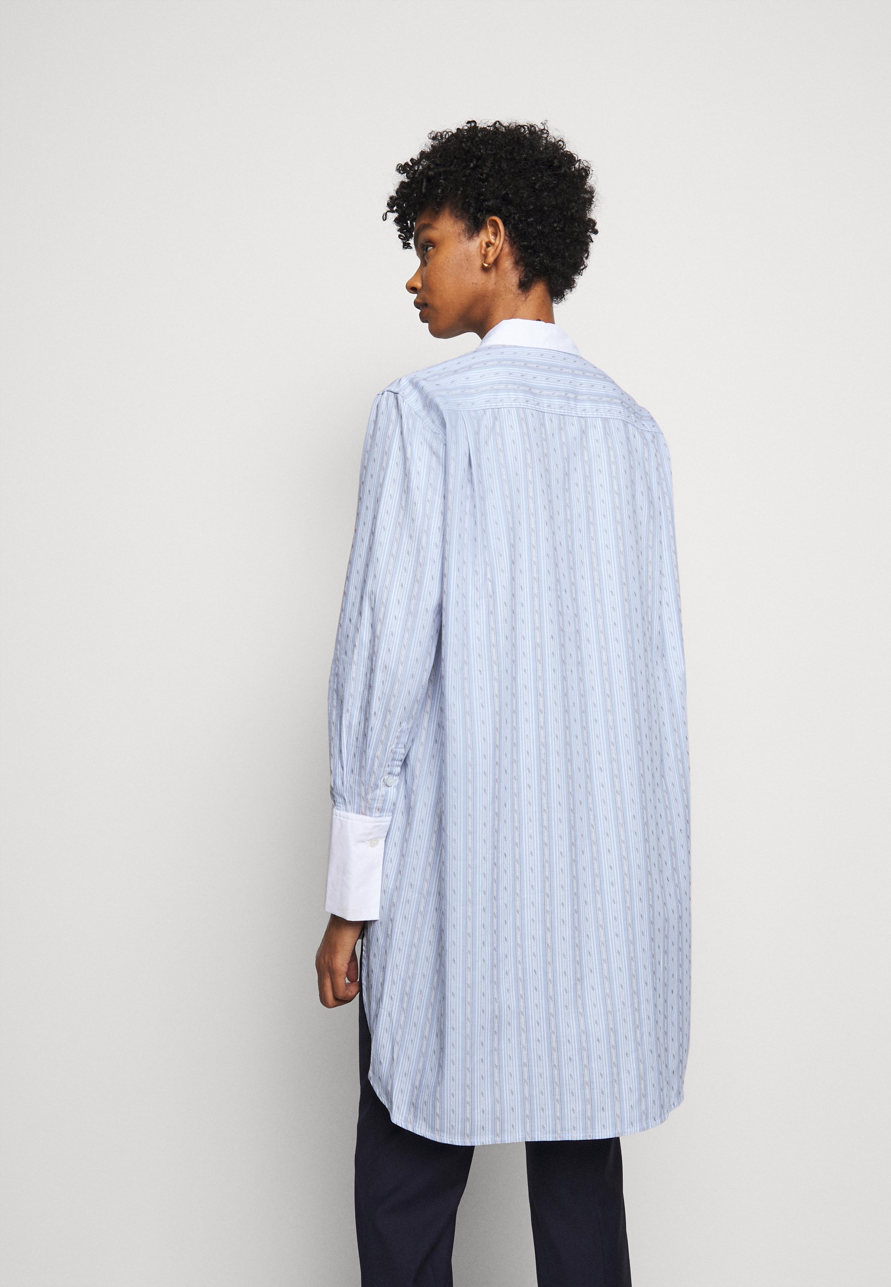 By Malene Birger EAUBONNE Skjorte chambray blue Zalando.no By Malene Birger EAUBONNE Skjorte chambray blue Zalando.no