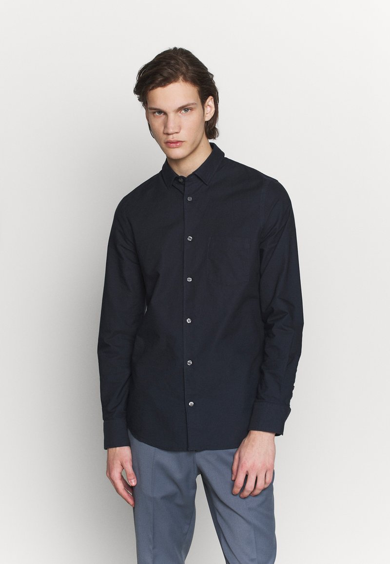 Herren T-shirts & Polos | Filippa K TIM OXFORD Hemd navy/dunkelblau - VU58380 Herren T-shirts & Polos | Filippa K TIM OXFORD Hemd navy/dunkelblau - VU58380
