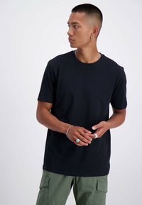 Junk De Luxe TEE - T-shirt basic