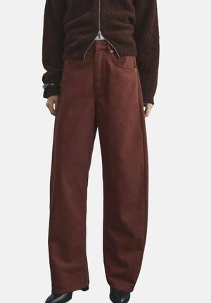 Vaqueros boyfriend - brown