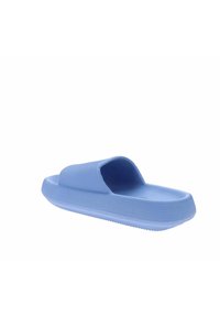 Infradito in gomma blu con una fascia ampia e superficie testurizzata. Presenta una suola spessa e un retro aperto per facilitare l'indossamento.
