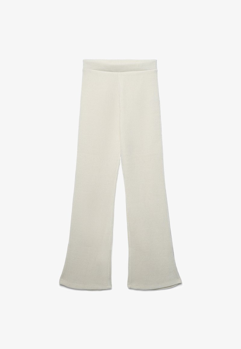 Pantaloni svasati a coste, di colore bianco sporco, con vita alta e una finitura testurizzata. Presentano un tessuto liscio e morbido per comfort e flessibilità.