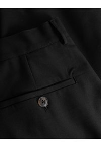 Les Deux REECE - Chinos tipa bikses - black