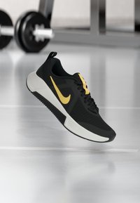 Nevybráno, black/topaz gold-coloured/summit white