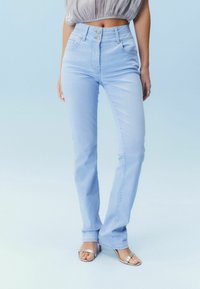 Next LIFT SLIM AND STANDARD - Bootcut-teksad - bleach