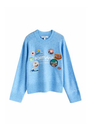 PETITE FIT - CREW NECK - Strickpullover - light blue badge embroidery