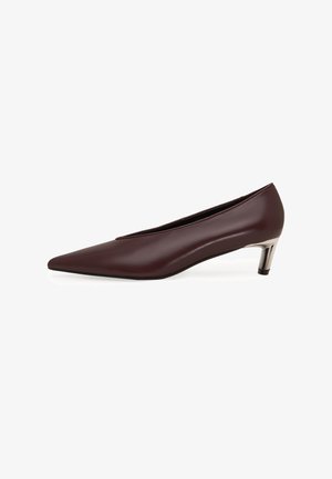 Cesare Gaspari, Tacones - bordo