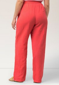 Ulla Popken PULL-ON - Pantalon classique - dark coral