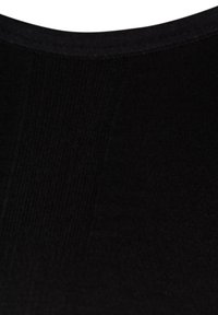 Zwarte ribstof met een gladde, matte textuur en een ronde halslijn. Het materiaal is zacht en elastisch, wat zorgt voor een comfortabele pasvorm.