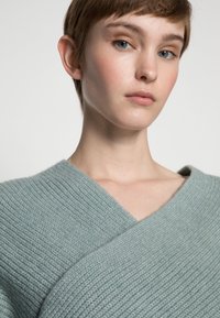 Even&Odd Camisola - light green
