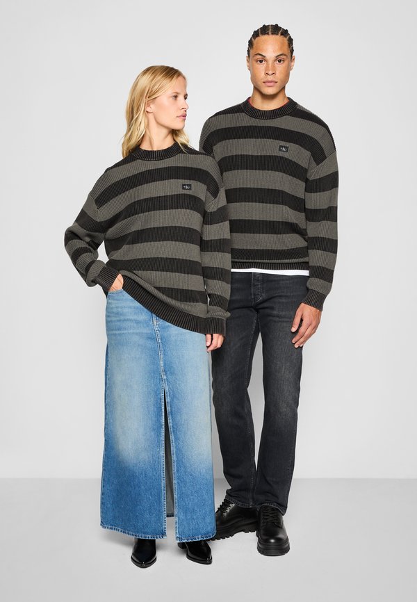 EXCLUSIVE WASHED STRIPED SWEATER - Zip-up sweatshirt3