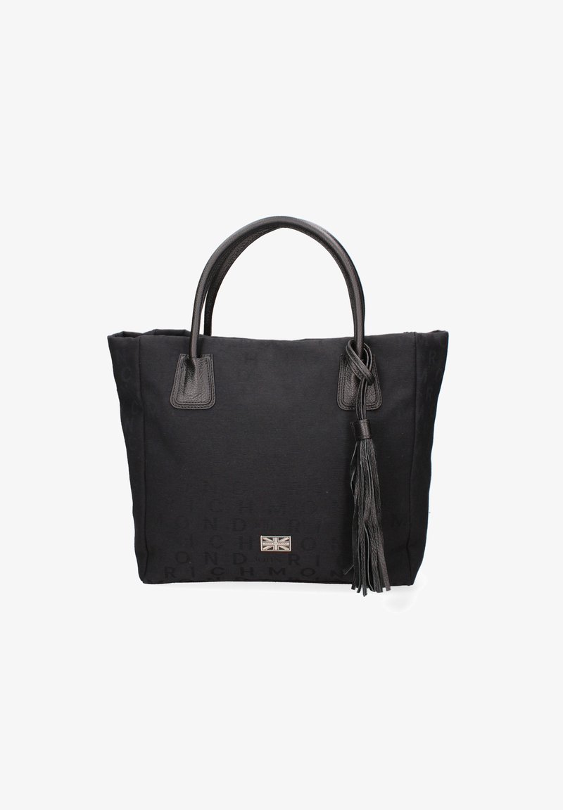 Zwarte canvas schoudertas met leren accenten. Heeft een opvallende kwast, reliëftext en een klein embleem met een vlagontwerp.