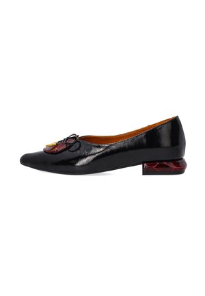 Black patent leather flat shoe with a pointed toe and decorative accent. Features a textured red geometric heel. Smooth finish throughout.
