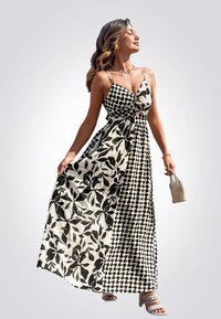 Cupshe CAPTIVATING MONOCHROME FLORAL  - Maxikleid - black
