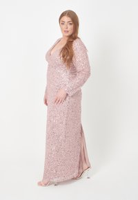 BEAUUT EMBELLISHED SEQUINS - Galajurk - frosted pink