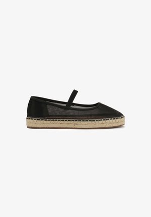 Kazar, Babies - black