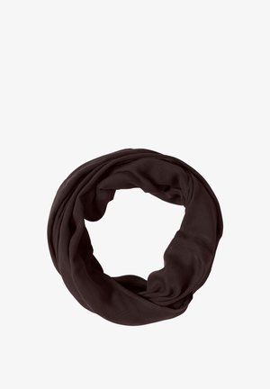 Zachte zwarte infinity-sjaal netjes opgevouwen in een cirkelvorm op een effen witte achtergrond.