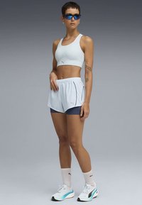 Puma RUN VELOCITY  - Šorti “divi vienā” - sea glass