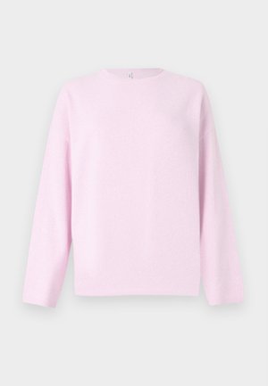 Camisola rosa claro de manga comprida feita de tecido de malha macia. Apresenta gola redonda e um ajuste descontraído com bainha e punhos canelados.