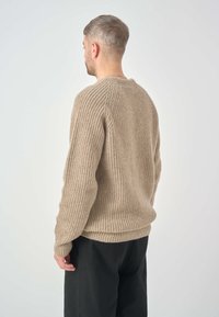 Cleptomanicx Strickpullover - creme
