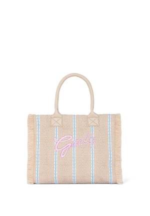 Borsa tote beige intrecciata con righe verticali azzurro chiaro, frange ai lati, due manici e ricamo rosa "Gaelle Paris" sul davanti.