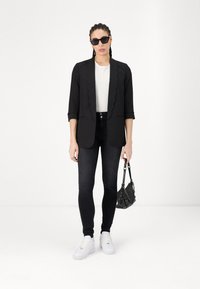 ONLY ONLELLY 3/4 LIFE SCALLOP - Bleiser - black