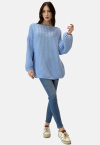 Elara - Sweter
