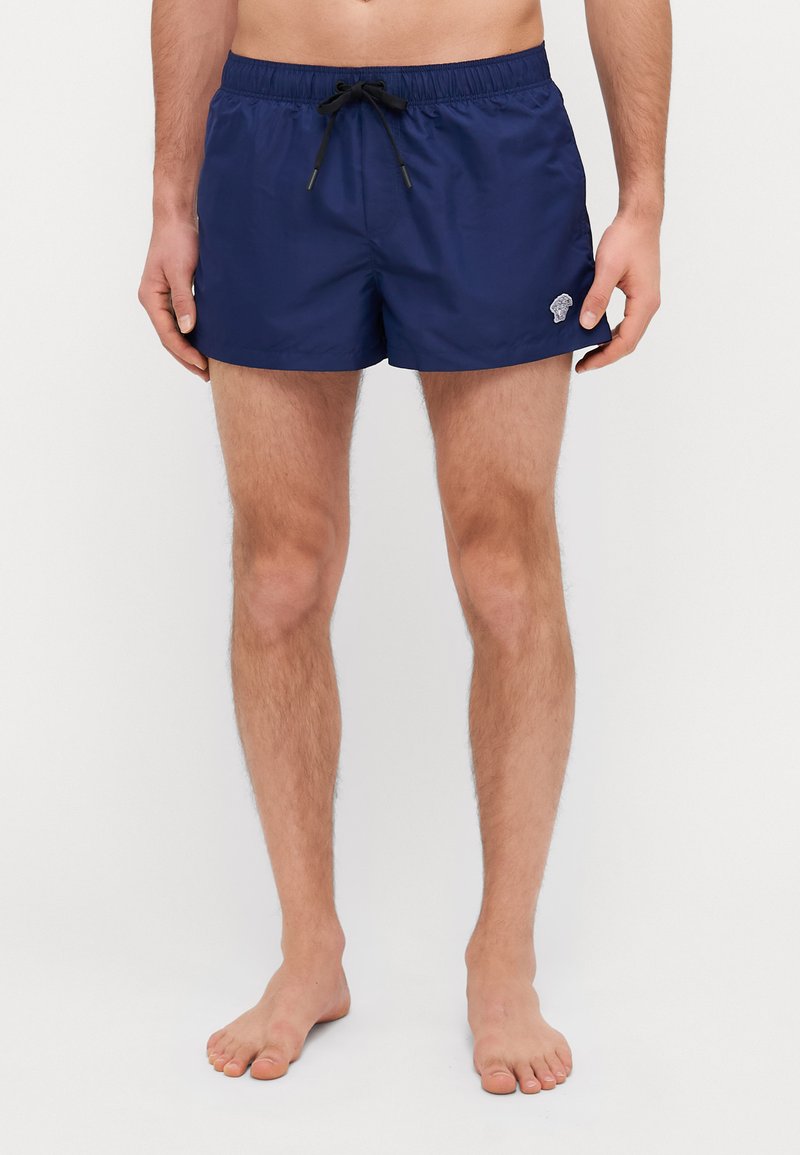 Versace - SWIM GOLFO MEDUSA PATCH - Short de bain - ink blue, Agrandir