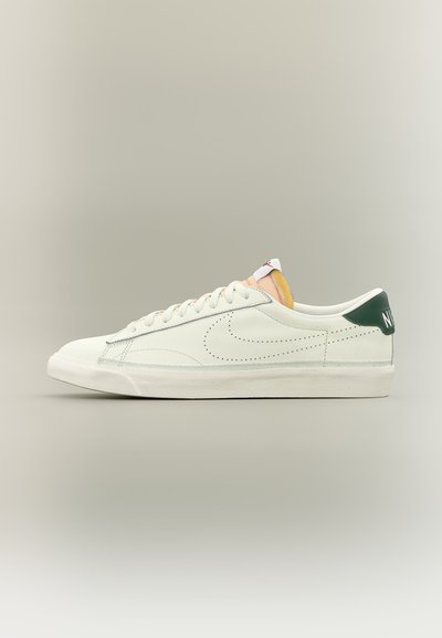 Nike Sportswear TENNIS CLASSIC SMASH Unisex