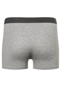Boxer briefs in cotone grigio con una ampia fascia elastica nera. Texture morbida, vestibilità aderente, senza fantasie e design a gamba corta.