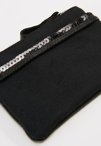 Vanessa Bruno CABAS - Portafoglio - noir